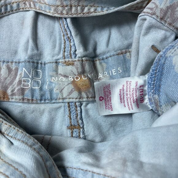 No Boundaries Short Overalls Womens L 11-13 37x3 Cottage Fairy Core Floral Denim - Picture 6 of 9